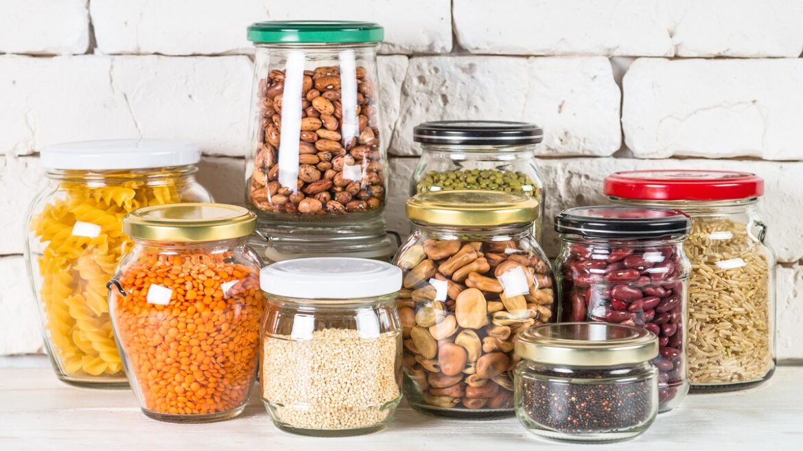 Maven Moment: Jars — a Safe Food Storage Solution