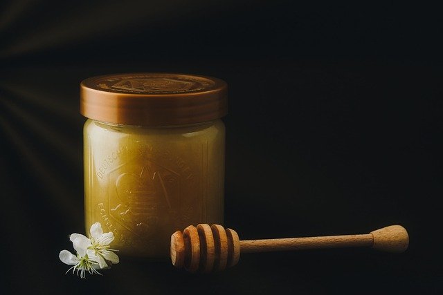 How To Harvest Honey At Home