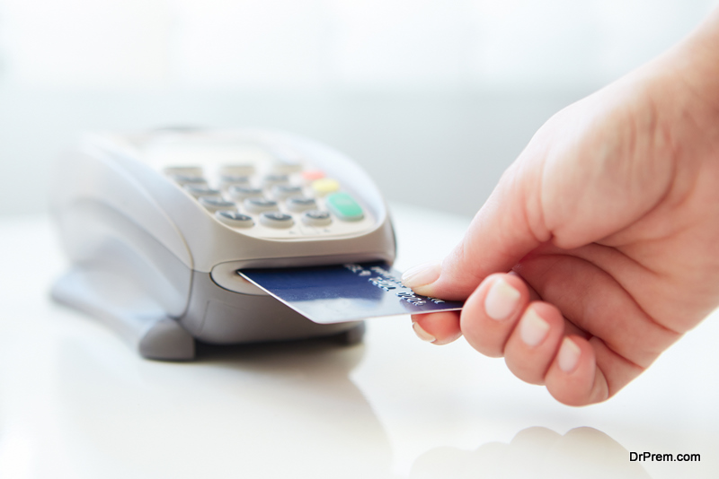 What Are the Main Benefits of Credit Cards?