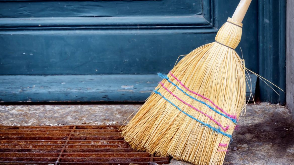 Maven Moment: What Do You Do With an Old Broom?