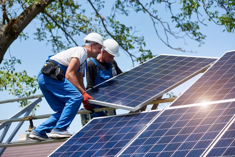 Tips for Navigating the Purchase & Installation of Solar Panels