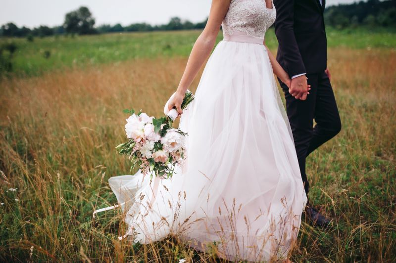 Choosing a Sustainable Wedding Dress