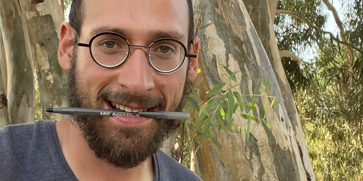 Healthy Jew fights against war with wellness