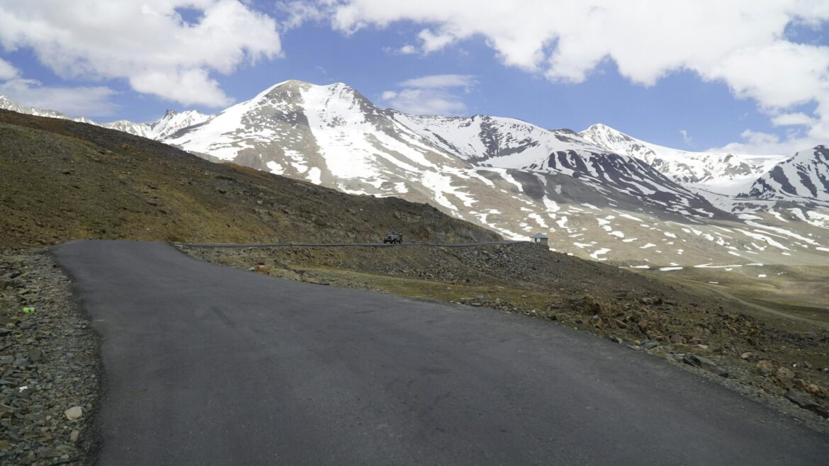 Ladakh : An Adventure of Otherworldly Landscapes and Monastic Traditions