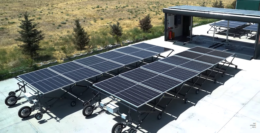 A new foldable, moveable 15kw solar power plant for disaster zones